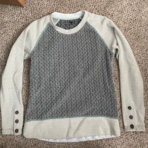 Womens “Prana” sz S sweater